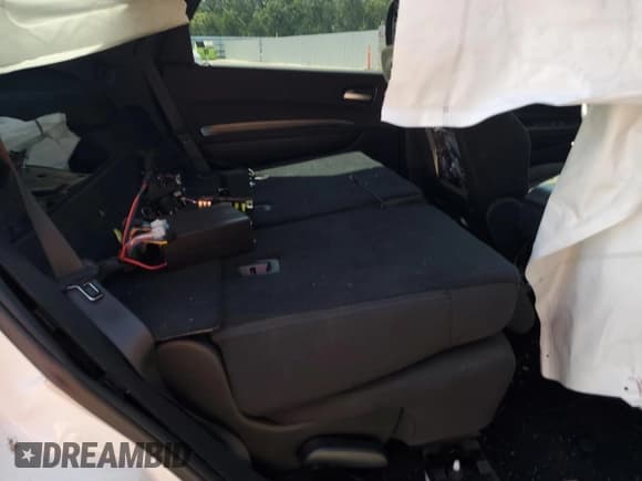 ✅ 2023 Dodge Durango Pursuit • VIN: 1C4RDJFG5PC618302 • Lot: 71870425. Wystawiony na Copart z przebiegiem Nie podano. Bezpłatny archiwum sprzedaży aukcyjnych z USA i szczegółowy raport historii pojazdu na DreamBid. Zdjęcie 11.