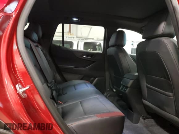 ✅ 2025 Chevrolet Equinox AWD RS • VIN: 3GNAXTEG9SL147115 • Lot: 62776095. Wystawiony na Copart z przebiegiem 13 714 mil. Bezpłatny archiwum sprzedaży aukcyjnych z USA i szczegółowy raport historii pojazdu na DreamBid. Zdjęcie 11.