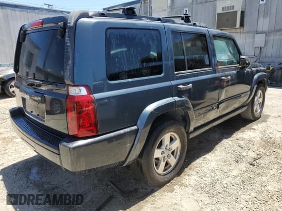 ✅ 2006 Jeep Commander • VIN: 1J8HH48K16C367286 • Лот: 65971985. Опубликован ранее на Copart с пробегом 130 350 миль. Бесплатный доступ к архиву аукционных продаж из США и подробный отчёт об истории автомобиля на DreamBid. Изображение 3.