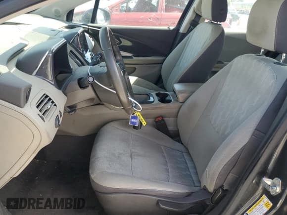 ✅ 2014 Chevrolet Volt • VIN: 1G1RE6E45EU171553 • Lot: 65868964. Wystawiony na Copart z przebiegiem 216 917 mil. Bezpłatny archiwum sprzedaży aukcyjnych z USA i szczegółowy raport historii pojazdu na DreamBid. Zdjęcie 7.