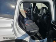 ✅ 2022 Mitsubishi Outlander SEL • VIN: JA4J4VA81NZ091481 • Лот: 70308955. Опубликован ранее на Copart с пробегом 42 985 миль. Бесплатный доступ к архиву аукционных продаж из США и подробный отчёт об истории автомобиля на DreamBid. Изображение 6.