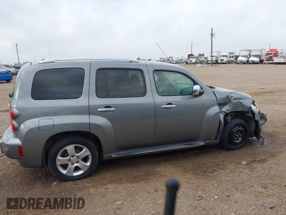 ✅ 2006 Chevrolet HHR LT • VIN: 3GNDA23D26S609852 • Lot: 41914789. Listed on IAAI with 122,564 mi. Free auction sales archive from the USA and detailed vehicle history report at DreamBid. Image 14.