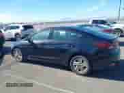 2020 Hyundai Elantra SEL z VIN 5NPD84LF0LH570931, wystawiony jako IAAI lot #43610841 z przebiegiem 144 944 mil mil oraz . Historia ofert i sprzedaży dostępna na DreamBid. Obrazek 14.