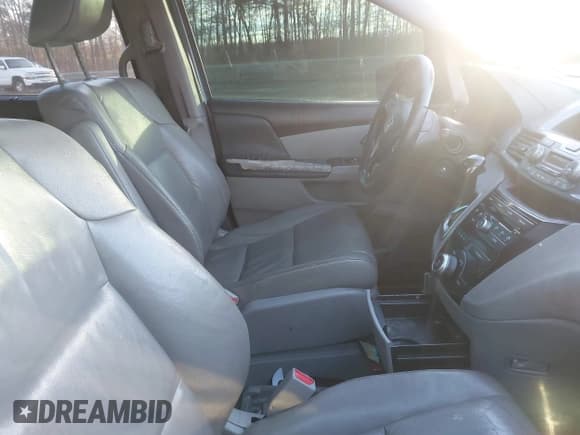 ✅ 2012 Honda Odyssey EX-L • VIN: 5FNRL5H64CB143706 • Lot: 43815237. Listed on IAAI with Not provided. Free auction sales archive from the USA and detailed vehicle history report at DreamBid. Image 5.