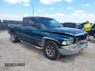✅ 1998 Dodge 1500 • VIN: 3B7HC13Z2WG148830 • Lot: 42099955. Wystawiony na IAAI z przebiegiem 197 051 mil. Bezpłatny archiwum sprzedaży aukcyjnych z USA i szczegółowy raport historii pojazdu na DreamBid. Zdjęcie 1.