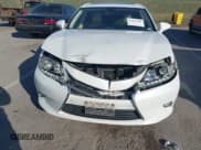 ✅ 2014 Lexus ES 330 • VIN: JTHBK1GG7E2084551 • Lot: 43627386. Wystawiony na IAAI z przebiegiem 197 110 mil. Bezpłatny archiwum sprzedaży aukcyjnych z USA i szczegółowy raport historii pojazdu na DreamBid. Zdjęcie 6.