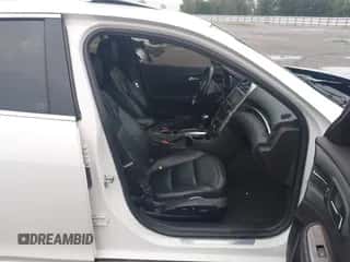 2016 Chevrolet Malibu LTZ z VIN 1G11E5SA7GF158439, wystawiony jako IAAI lot #43298176 z przebiegiem 178 773 mil mil oraz . Historia ofert i sprzedaży dostępna na DreamBid. Obrazek 5.