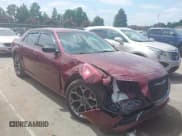 ✅ 2018 Chrysler 300 Touring L • VIN: 2C3CCAAGXJH275057 • Лот: 42945101. Опубликован ранее на IAAI с пробегом Не указан. Бесплатный доступ к архиву аукционных продаж из США и подробный отчёт об истории автомобиля на DreamBid. Изображение 1.