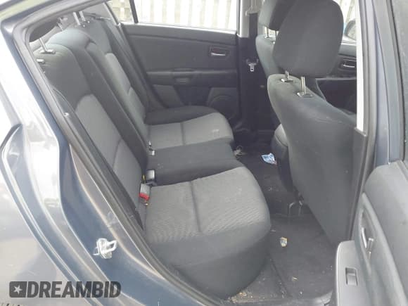 ✅ 2008 Mazda 3 Sport • VIN: JM1BK12F881795766 • Lot: 43685091. Wystawiony na IAAI z przebiegiem 171 366 mil. Bezpłatny archiwum sprzedaży aukcyjnych z USA i szczegółowy raport historii pojazdu na DreamBid. Zdjęcie 8.