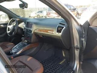 ✅ 2011 Audi Q5 Premium Plus • VIN: WA1LFAFP8BA012099 • Lot: 43703771. Wystawiony na IAAI z przebiegiem 208 437 mil. Bezpłatny archiwum sprzedaży aukcyjnych z USA i szczegółowy raport historii pojazdu na DreamBid. Zdjęcie 5.