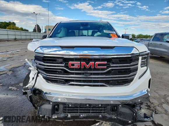 ✅ 2024 GMC Sierra 1500 SLT • VIN: 3GTUUDED5RG353819 • Лот: 84660085. Опубликован ранее на Copart с пробегом Не указан. Бесплатный доступ к архиву аукционных продаж из США и подробный отчёт об истории автомобиля на DreamBid. Изображение 5.