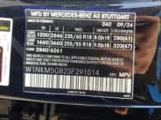 ✅ 2025 Mercedes-Benz GLC 350e • VIN: W1NKM5GB2SF291014 • Lot: 42628166. Wystawiony na IAAI z przebiegiem 8 347 mil. Bezpłatny archiwum sprzedaży aukcyjnych z USA i szczegółowy raport historii pojazdu na DreamBid. Zdjęcie 9.