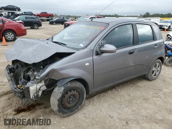 ✅ 2006 Chevrolet Aveo LS • VIN: KL1TD66666B632067 • Lot: 47538285. Wystawiony na Copart z przebiegiem 166 962 mil. Bezpłatny archiwum sprzedaży aukcyjnych z USA i szczegółowy raport historii pojazdu na DreamBid. Zdjęcie 1.