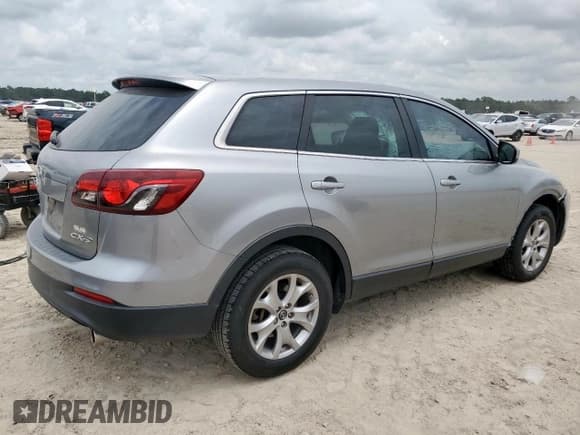 ✅ 2015 Mazda CX-9 Sport • VIN: JM3TB2BA5F0463518 • Лот: 65289175. Опубликован ранее на Copart с пробегом 139 432 миль. Бесплатный доступ к архиву аукционных продаж из США и подробный отчёт об истории автомобиля на DreamBid. Изображение 3.