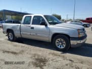 ✅ 2005 Chevrolet Silverado 1500 LS • VIN: 2GCEC19T351296482 • Лот: 74250994. Опубликован ранее на Copart с пробегом 218 959 миль. Бесплатный доступ к архиву аукционных продаж из США и подробный отчёт об истории автомобиля на DreamBid. Изображение 4.