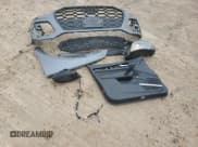 ✅ 2023 Audi SQ5 Sportback Premium Plus • VIN: WA124AFY0P2185529 • Лот: 85858434. Опубликован ранее на Copart с пробегом 14 976 миль. Бесплатный доступ к архиву аукционных продаж из США и подробный отчёт об истории автомобиля на DreamBid. Изображение 13.