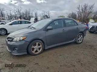 ✅ 2012 Toyota Corolla S • VIN: 2T1BU4EE8CC902155 • Лот: 93555705. Опубликован ранее на Copart с пробегом 279 196 миль. Бесплатный доступ к архиву аукционных продаж из США и подробный отчёт об истории автомобиля на DreamBid. Изображение 1.