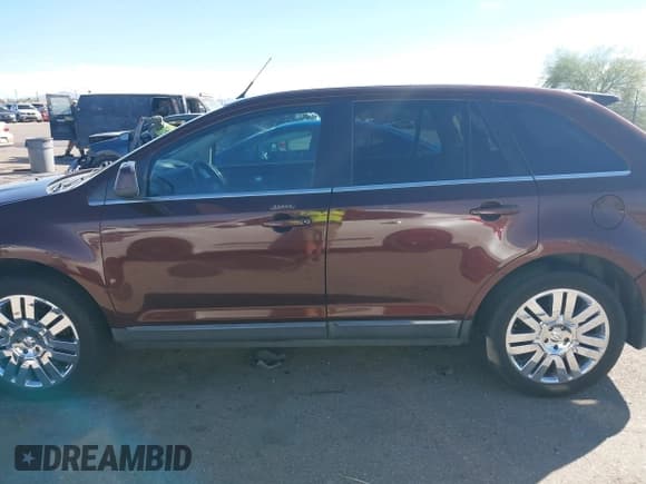 ✅ 2010 Ford Edge Limited • VIN: 2FMDK3KC1ABA57002 • Lot: 43348004. Wystawiony na IAAI z przebiegiem 223 454 mil. Bezpłatny archiwum sprzedaży aukcyjnych z USA i szczegółowy raport historii pojazdu na DreamBid. Zdjęcie 15.
