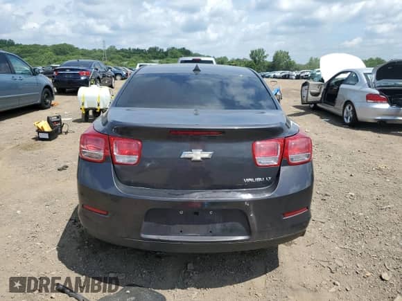 2013 Chevrolet Malibu LT z VIN 1G11E5SA3DF269033, wystawiony jako Copart lot #64285685 z przebiegiem 217 620 mil mil oraz Szkoda całkowita • Salvage title. Historia ofert i sprzedaży dostępna na DreamBid. Obrazek 6.