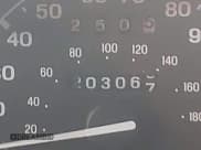 ✅ 2001 Ford Ranger XL • VIN: 1FTYR10C11TA00419 • Lot: 42535908. Wystawiony na IAAI z przebiegiem 203 067 mil. Bezpłatny archiwum sprzedaży aukcyjnych z USA i szczegółowy raport historii pojazdu na DreamBid. Zdjęcie 7.