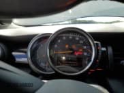 ✅ 2016 MINI Hardtop 4 Door S • VIN: WMWXU3C50G2B67470 • Lot: 66203805. Wystawiony na Copart z przebiegiem 129 916 mil. Bezpłatny archiwum sprzedaży aukcyjnych z USA i szczegółowy raport historii pojazdu na DreamBid. Zdjęcie 9.