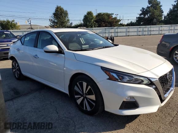 ✅ 2021 Nissan Altima SV • VIN: 1N4BL4DV5MN367729 • Lot: 86502485. Listed on Copart with 69,188 mi. Free auction sales archive from the USA and detailed vehicle history report at DreamBid. Image 4.