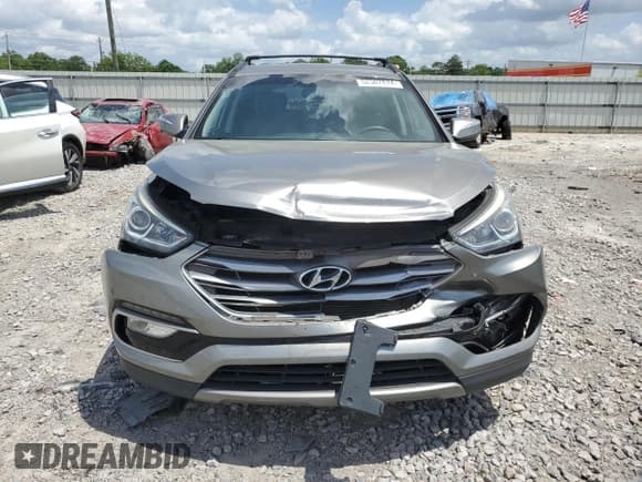 ✅ 2017 Hyundai Santa Fe 2.4L • VIN: 5NMZU3LB5HH049667 • Lot: 52507874. Listed on Copart with 87,085 mi. Free auction sales archive from the USA and detailed vehicle history report at DreamBid. Image 5.