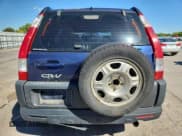 ✅ 2005 Honda CR-V LX • VIN: JHLRD78505C046652 • Lot: 82003555. Wystawiony na Copart z przebiegiem 253 179 mil. Bezpłatny archiwum sprzedaży aukcyjnych z USA i szczegółowy raport historii pojazdu na DreamBid. Zdjęcie 6.