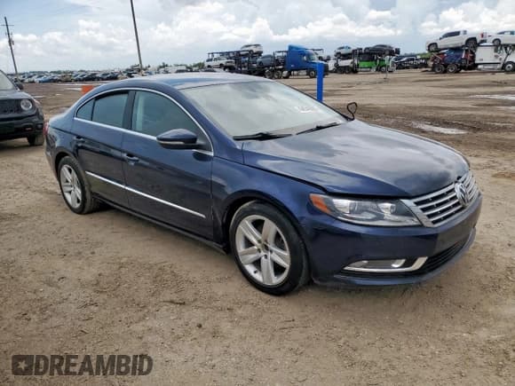 ✅ 2015 Volkswagen CC Sport • VIN: WVWBP7AN8FE823150 • Лот: 64549665. Опубликован ранее на Copart с пробегом 131 866 миль. Бесплатный доступ к архиву аукционных продаж из США и подробный отчёт об истории автомобиля на DreamBid. Изображение 4.