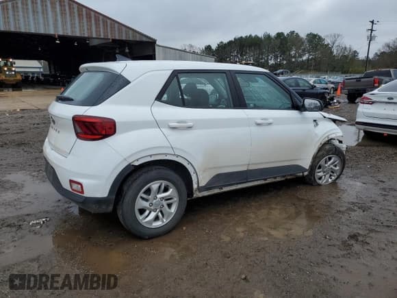 ✅ 2021 Hyundai Venue SE • VIN: KMHRB8A38MU069313 • Lot: 87907435. Listed on Copart with 147,655 mi. Free auction sales archive from the USA and detailed vehicle history report at DreamBid. Image 3.