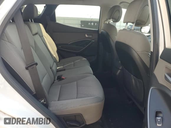 ✅ 2017 Hyundai Santa Fe 2.4L • VIN: 5XYZUDLBXHG423657 • Лот: 59458744. Опубликован ранее на Copart с пробегом 105 726 миль. Бесплатный доступ к архиву аукционных продаж из США и подробный отчёт об истории автомобиля на DreamBid. Изображение 11.