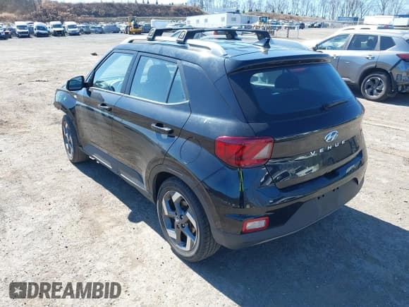✅ 2021 Hyundai Venue SEL • VIN: KMHRC8A31MU085088 • Lot: 41904939. Listed on IAAI with 72,719 mi. Free auction sales archive from the USA and detailed vehicle history report at DreamBid. Image 3.