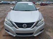 ✅ 2018 Nissan Altima S • VIN: 1N4AL3AP7JC220914 • Лот: 43562997. Опубликован ранее на IAAI с пробегом 146 306 миль. Бесплатный доступ к архиву аукционных продаж из США и подробный отчёт об истории автомобиля на DreamBid. Изображение 12.