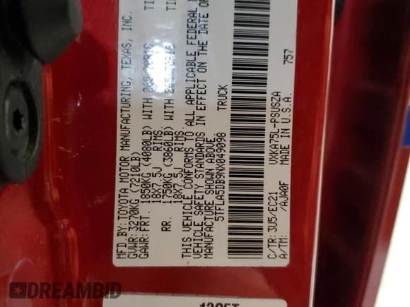 ✅ 2022 Toyota Tundra SR5 • VIN: 5TFLA5DB9NX049098 • Lot: 86167555. Listed on Copart with 19,234 mi. Free auction sales archive from the USA and detailed vehicle history report at DreamBid. Image 12.