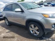 ✅ 2013 Kia Sorento EX • VIN: 5XYKU4A68DG362746 • Lot: 42171728. Listed on IAAI with 93,501 mi. Free auction sales archive from the USA and detailed vehicle history report at DreamBid. Image 14.