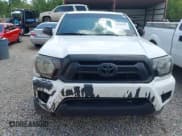 ✅ 2013 Toyota Tacoma • VIN: 5TFNX4CN8DX022163 • Lot: 42610781. Wystawiony na IAAI z przebiegiem 237 912 mil. Bezpłatny archiwum sprzedaży aukcyjnych z USA i szczegółowy raport historii pojazdu na DreamBid. Zdjęcie 6.