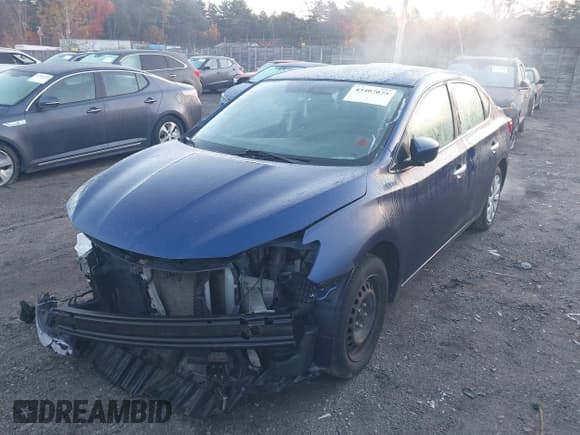 ✅ 2018 Nissan Sentra SV • VIN: 3N1AB7AP9JY328935 • Lot: 43407075. Listed on IAAI with 112,827 mi. Free auction sales archive from the USA and detailed vehicle history report at DreamBid. Image 2.