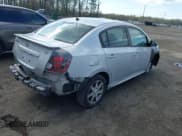 ✅ 2010 Nissan Sentra 2.0 • VIN: 3N1AB6AP4AL726299 • Lot: 41976955. Wystawiony na IAAI z przebiegiem 186 342 mil. Bezpłatny archiwum sprzedaży aukcyjnych z USA i szczegółowy raport historii pojazdu na DreamBid. Zdjęcie 4.