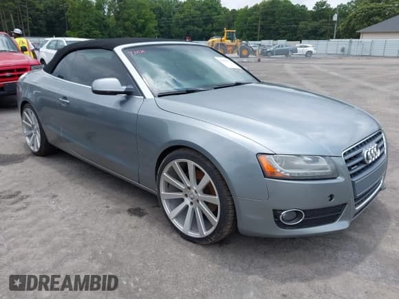 ✅ 2010 Audi A5 Premium Plus • VIN: WAULFAFH5AN011141 • Lot: 42820511. Listed on IAAI with 116,451 mi. Free auction sales archive from the USA and detailed vehicle history report at DreamBid. Image 1.
