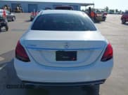 ✅ 2020 Mercedes-Benz C 300 • VIN: WDDWF8DB9LR558941 • Lot: 42706308. Listed on IAAI with 25,486 mi. Free auction sales archive from the USA and detailed vehicle history report at DreamBid. Image 17.