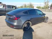 ✅ 2021 Tesla Model 3 Long Range • VIN: 5YJ3E1EB8MF995925 • Lot: 43687807. Wystawiony na IAAI z przebiegiem 103 165 mil. Bezpłatny archiwum sprzedaży aukcyjnych z USA i szczegółowy raport historii pojazdu na DreamBid. Zdjęcie 4.