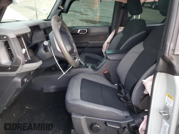 ✅ 2022 Ford Bronco • VIN: 1FMEE5DPXNLA81604 • Lot: 86866805. Listed on Copart with 67,698 mi. Free auction sales archive from the USA and detailed vehicle history report at DreamBid. Image 7.