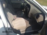 ✅ 2003 Hyundai Elantra GLS • VIN: KMHDN45D33U537928 • Lot: 41272213. Wystawiony na IAAI z przebiegiem 164 120 mil. Bezpłatny archiwum sprzedaży aukcyjnych z USA i szczegółowy raport historii pojazdu na DreamBid. Zdjęcie 5.