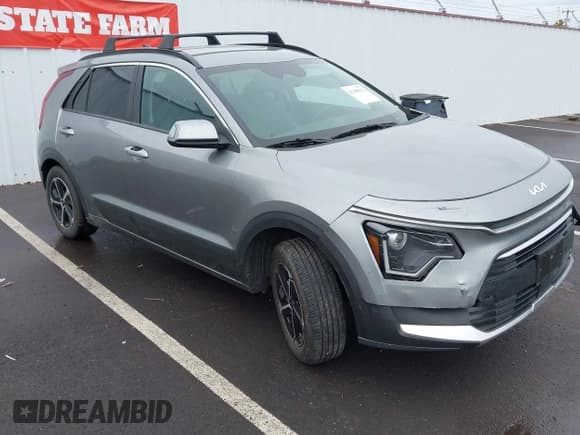 ✅ 2024 Kia Niro EX • VIN: KNDCR3LE5R5184377 • Lot: 43340111. Wystawiony na IAAI z przebiegiem 23 742 mil. Bezpłatny archiwum sprzedaży aukcyjnych z USA i szczegółowy raport historii pojazdu na DreamBid. Zdjęcie 1.