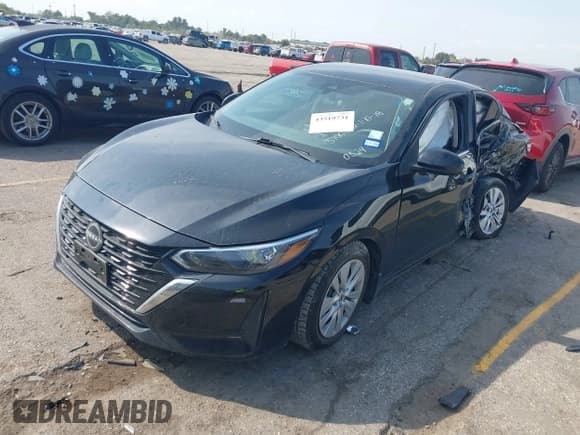 ✅ 2024 Nissan Sentra S • VIN: 3N1AB8BVXRY240524 • Lot: 43519731. Listed on IAAI with 72,539 mi. Free auction sales archive from the USA and detailed vehicle history report at DreamBid. Image 2.