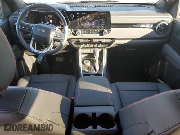 ✅ 2023 Chevrolet Colorado 4WD Z71 • VIN: 1GCPTDEK0P1219679 • Lot: 91065435. Listed on Copart with 9,982 mi. Free auction sales archive from the USA and detailed vehicle history report at DreamBid. Image 8.