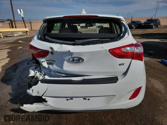 2016 Hyundai Elantra with VIN KMHD35LH2GU307370, listed as a Copart auction lot 86065085 with 60,666 mi miles and Salvage title. Bid and sale history available at DreamBid. Image 6.