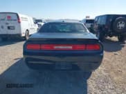 ✅ 2014 Dodge Challenger SXT • VIN: 2C3CDYAG4EH274188 • Lot: 41637423. Wystawiony na IAAI z przebiegiem 147 515 mil. Bezpłatny archiwum sprzedaży aukcyjnych z USA i szczegółowy raport historii pojazdu na DreamBid. Zdjęcie 16.