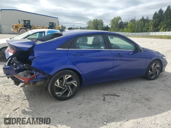 2024 Hyundai Elantra Limited with VIN KMHLP4DG8RU665060, listed as a Copart auction lot 81067385 with 23,707 mi miles and Salvage title. Bid and sale history available at DreamBid. Image 3.