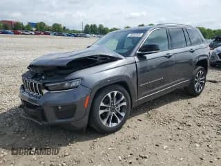 ✅ 2023 Jeep Grand Cherokee Overland • VIN: 1C4RJHDG3P8737215 • Lot: 58858905. Listed on Copart with 28,364 mi. Free auction sales archive from the USA and detailed vehicle history report at DreamBid. Image 1.